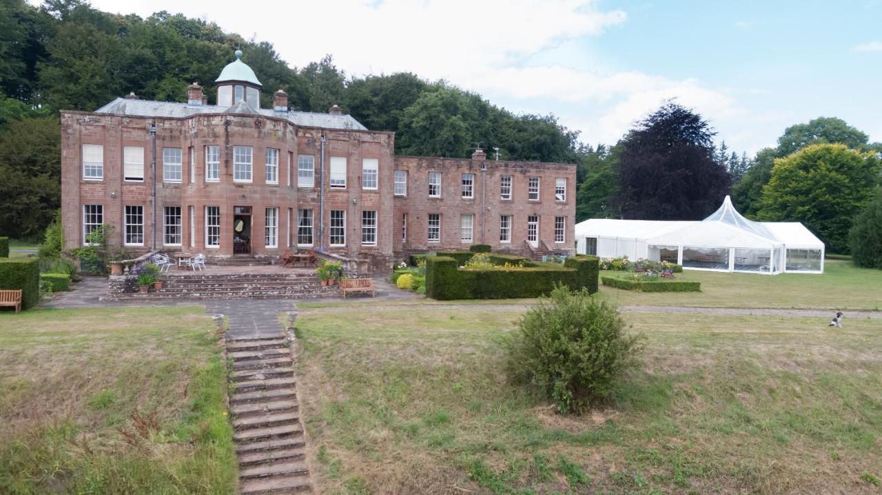 Warwick Hall Carlisle  Luaran gambar