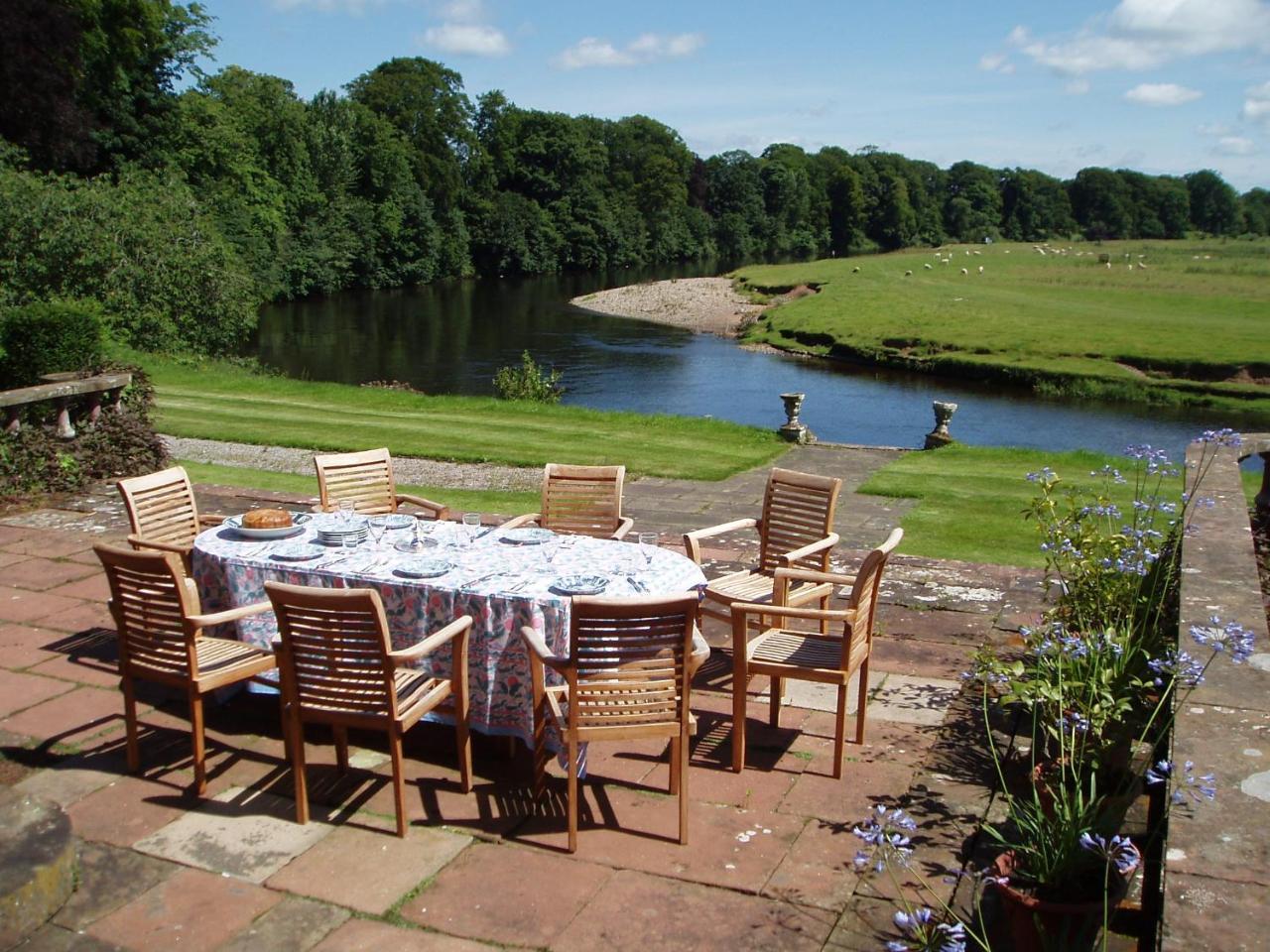 Warwick Hall Carlisle  Luaran gambar